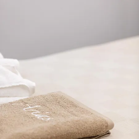 Aria's Apt, Chic & Modern, Close To The Beach! *