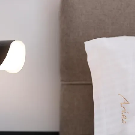 Aria's Apt, Chic & Modern, Close To The Beach! Апартаменти Ретимно (Крит)